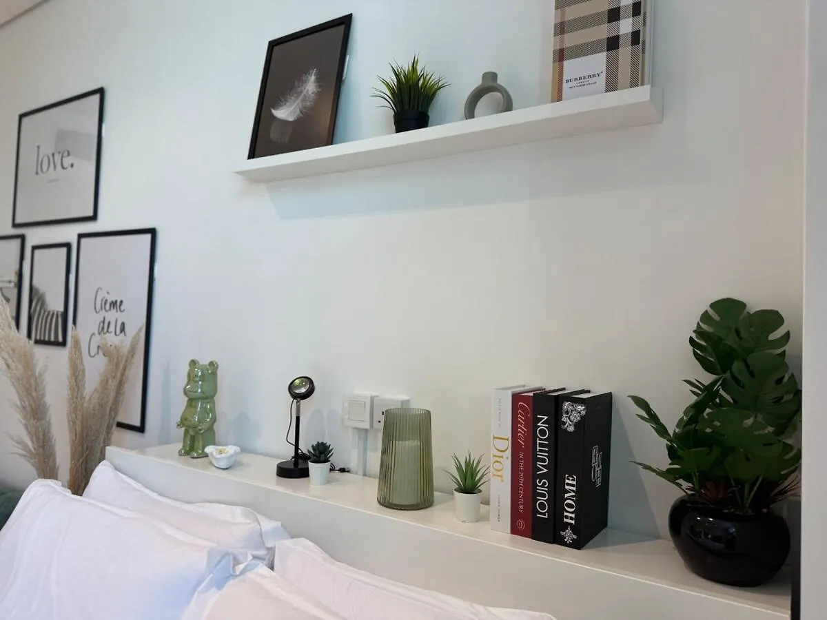 Ashri Hh, Bohemian Style Condo In Downtown Dubai Apartment