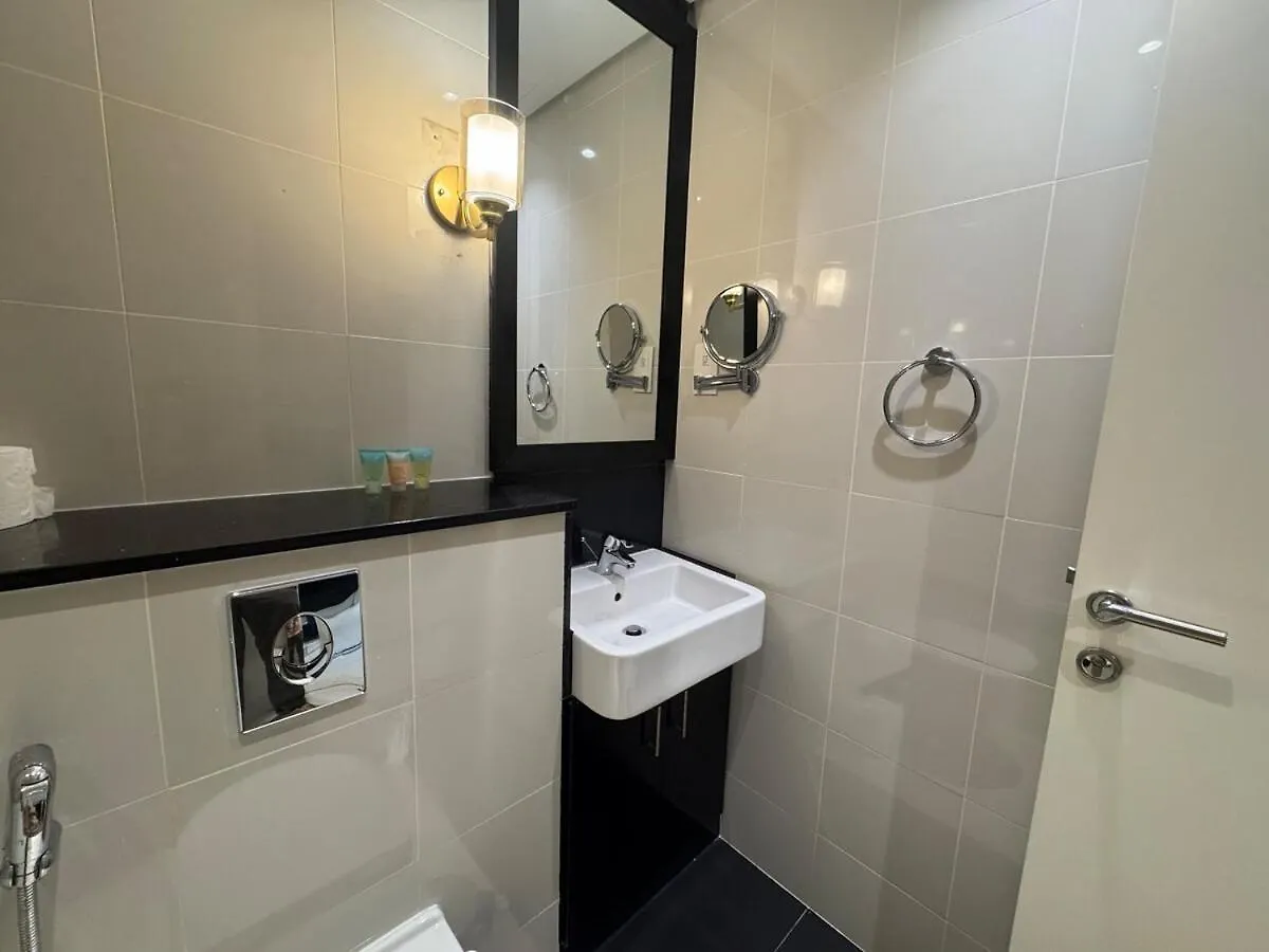 Apartment Ashri Hh, Bohemian Style Condo In Downtown Dubai United Arab Emirates